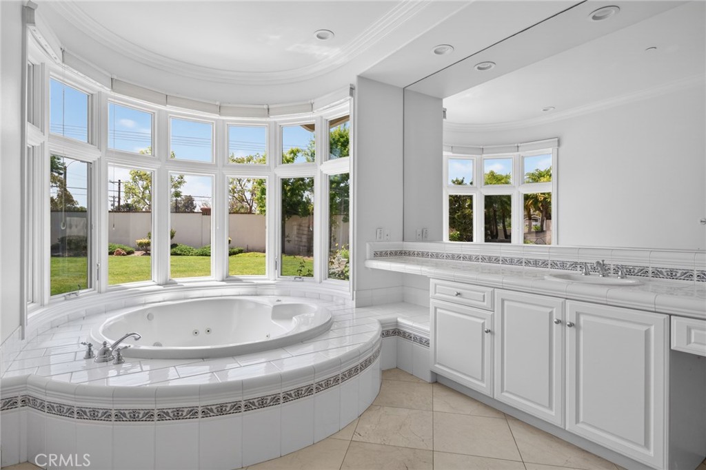 6810 Sycamore Glen Property Photo 47