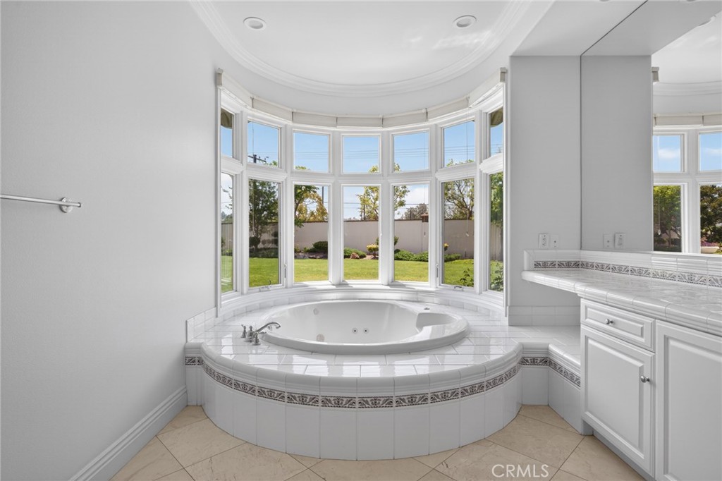 6810 Sycamore Glen Property Photo 48