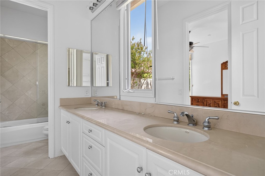 6810 Sycamore Glen Property Photo 60