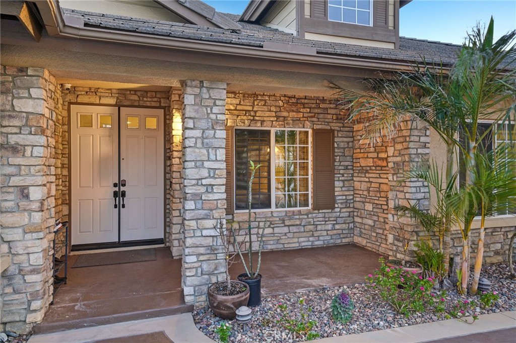 6822 Foxtail Court Property Photo 5