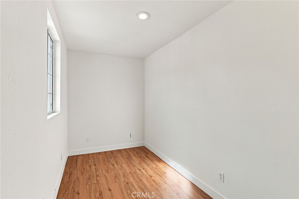 12239 Cedar Avenue Property Photo 16