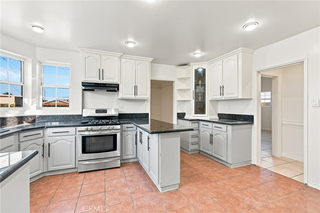 12239 Cedar Avenue Property Photo 28