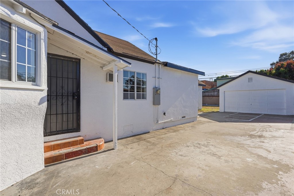 12239 Cedar Avenue Property Photo 33
