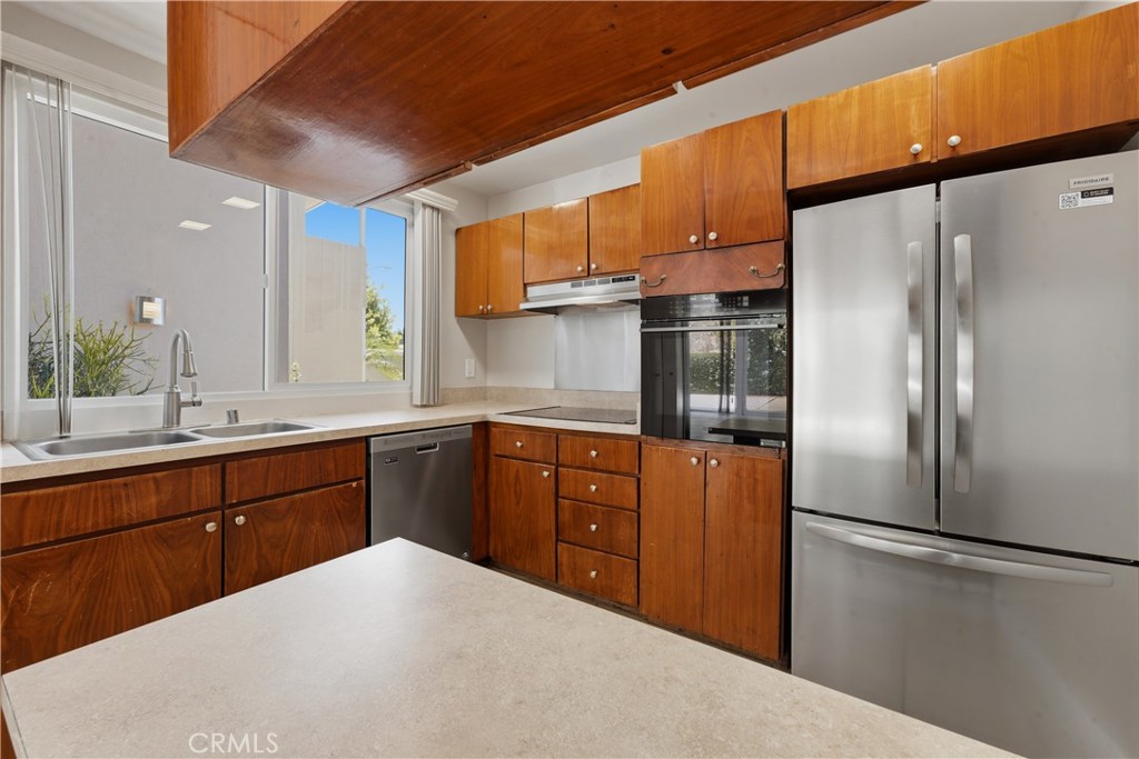 4120 Del Mar Property Photo 12