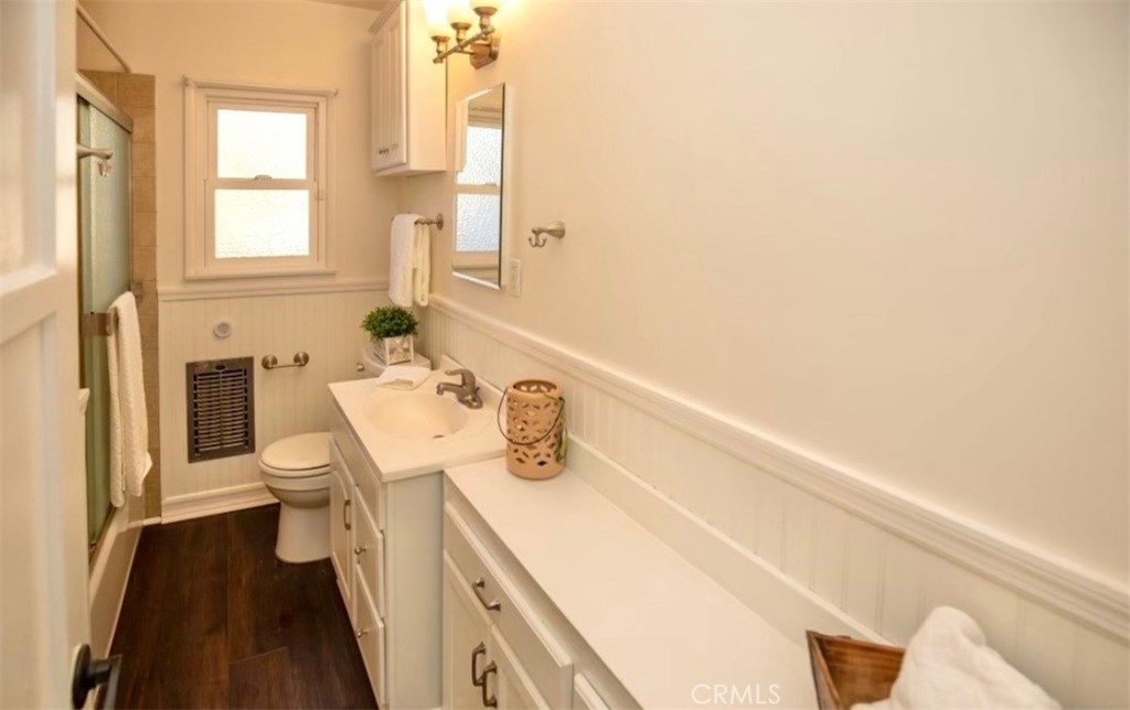 14461 Cullen Property Photo 8