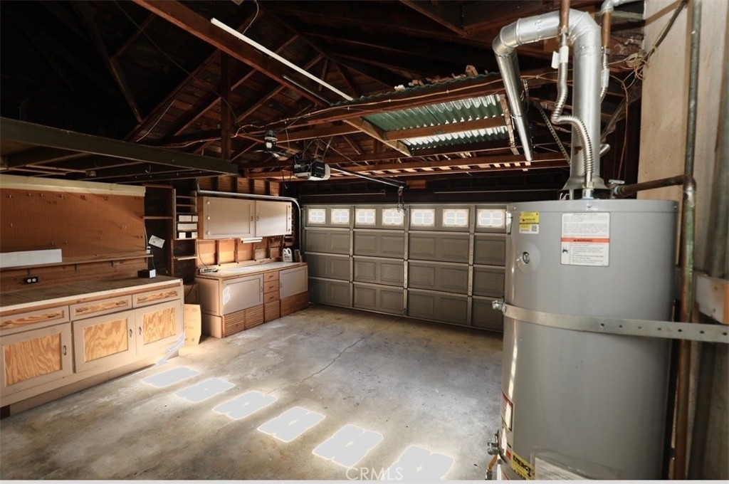 14461 Cullen Property Photo 10