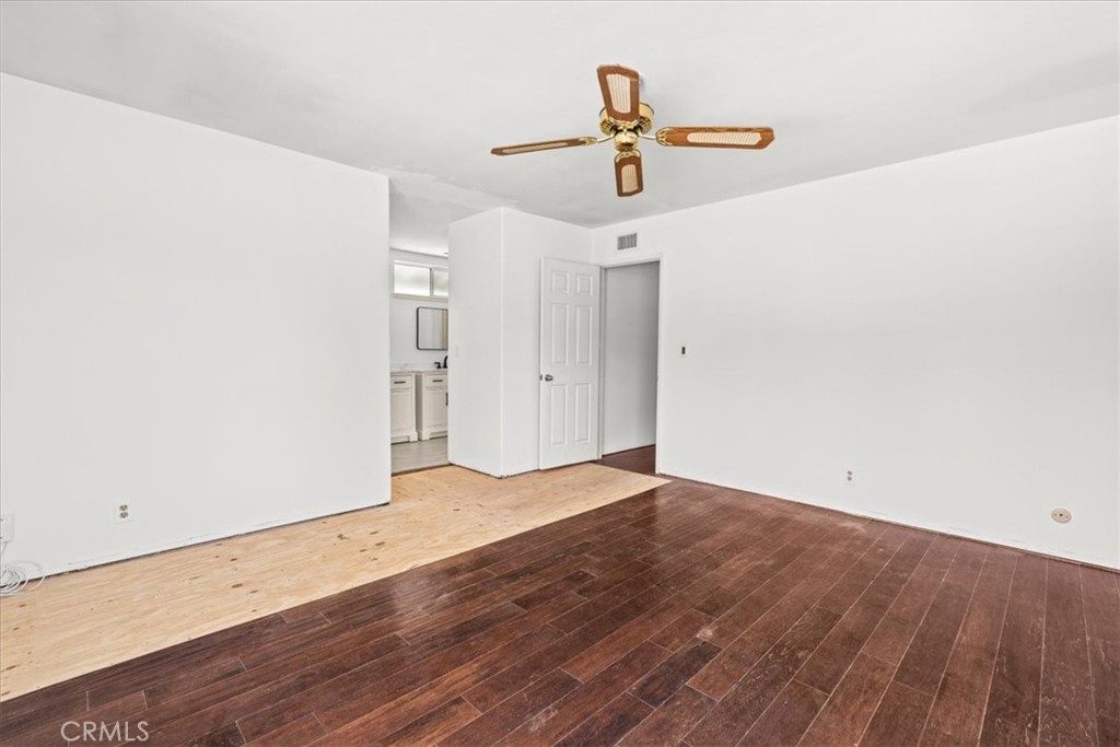 2701 Cardinal Property Photo 16