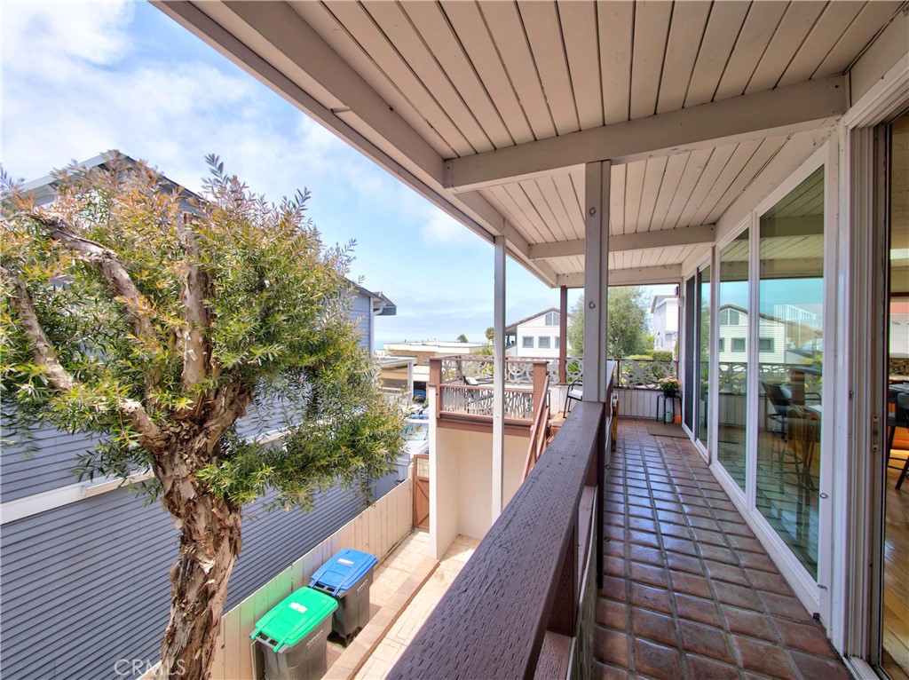 1080 Noria Property Photo 13