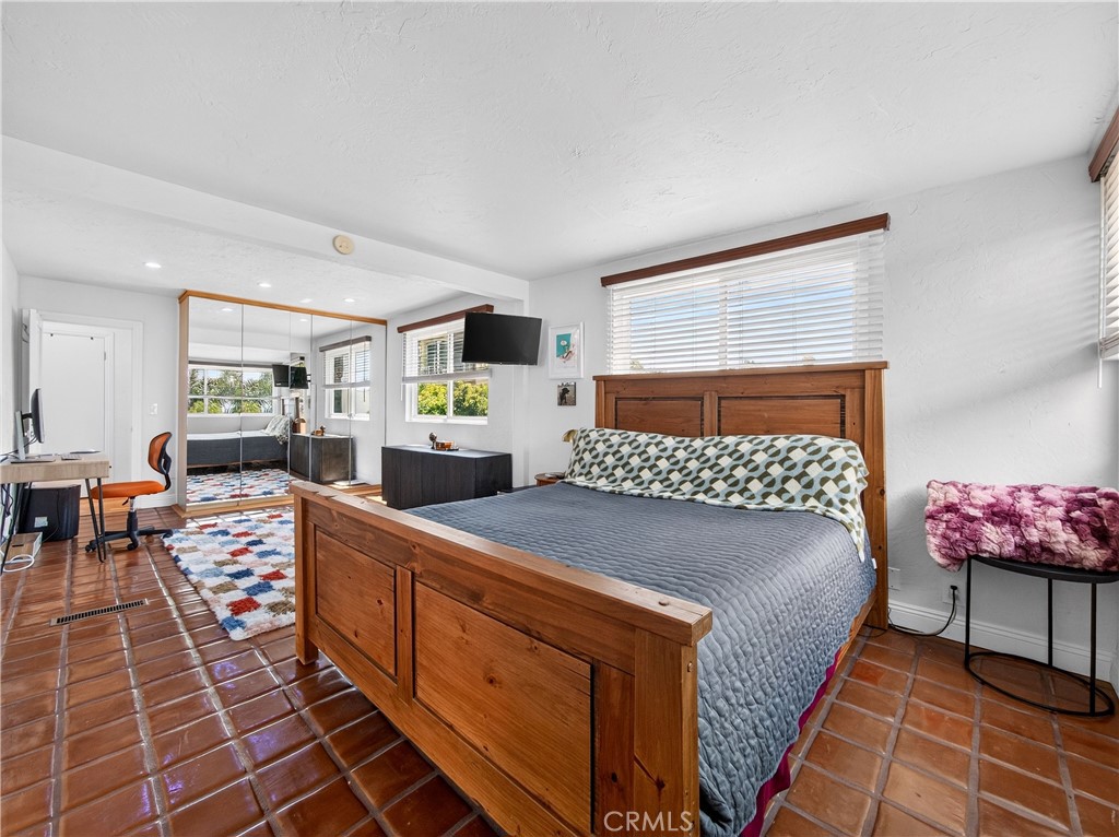 1080 Noria Property Photo 21