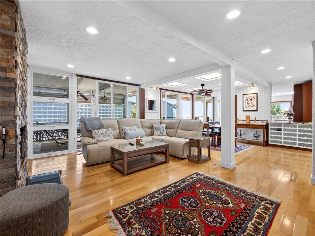 1080 Noria Property Photo 23