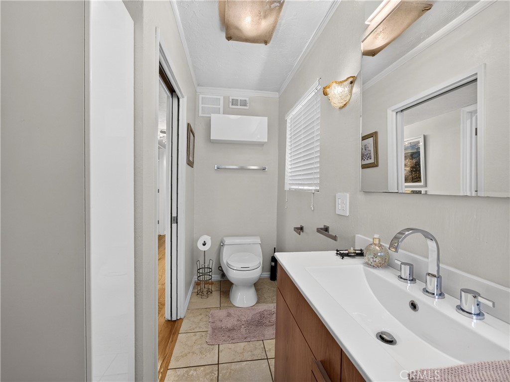 1080 Noria Property Photo 27