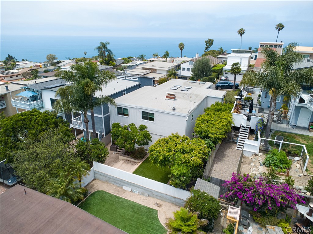1080 Noria Property Photo 39