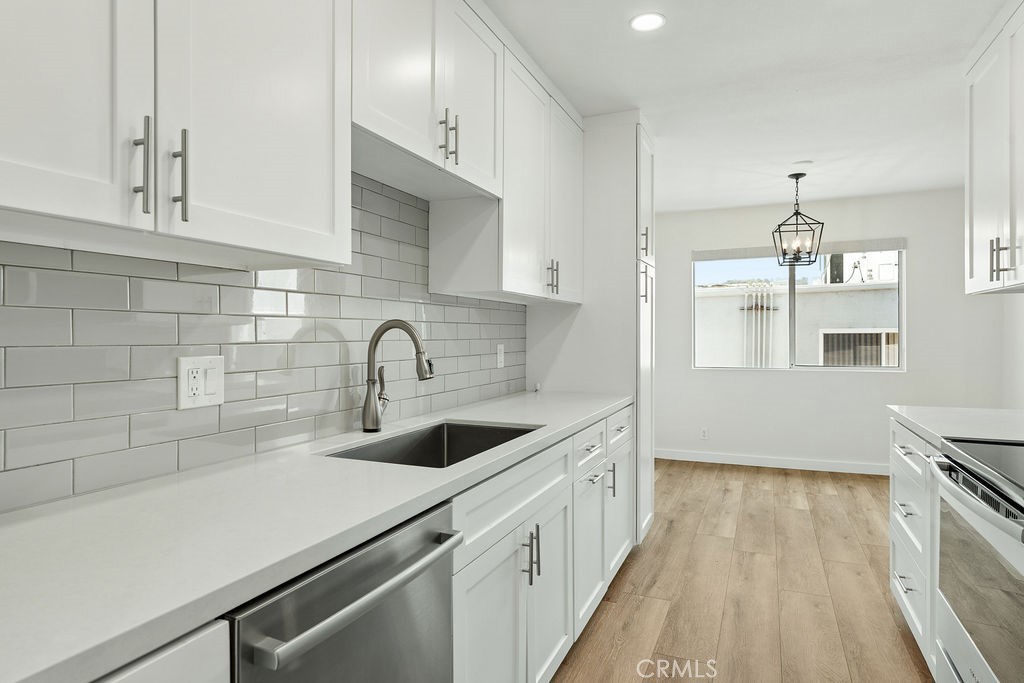4637 Willis Avenue 306 Property Photo 15