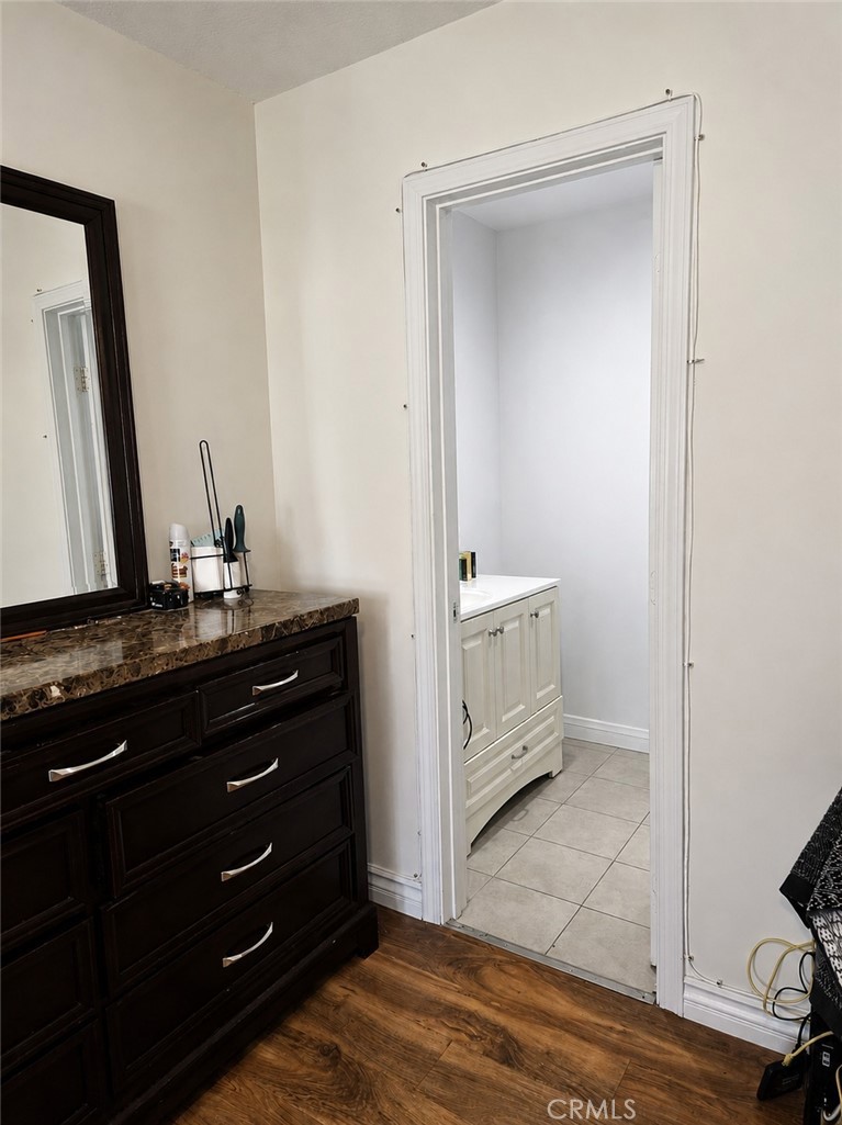 2546 E Park C Property Photo 8