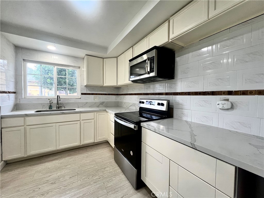 624 S Sullivan 15d Property Photo 6