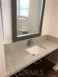 424 S Orange Property Photo 6