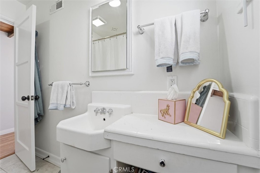 5928 E The Toledo Property Photo 12