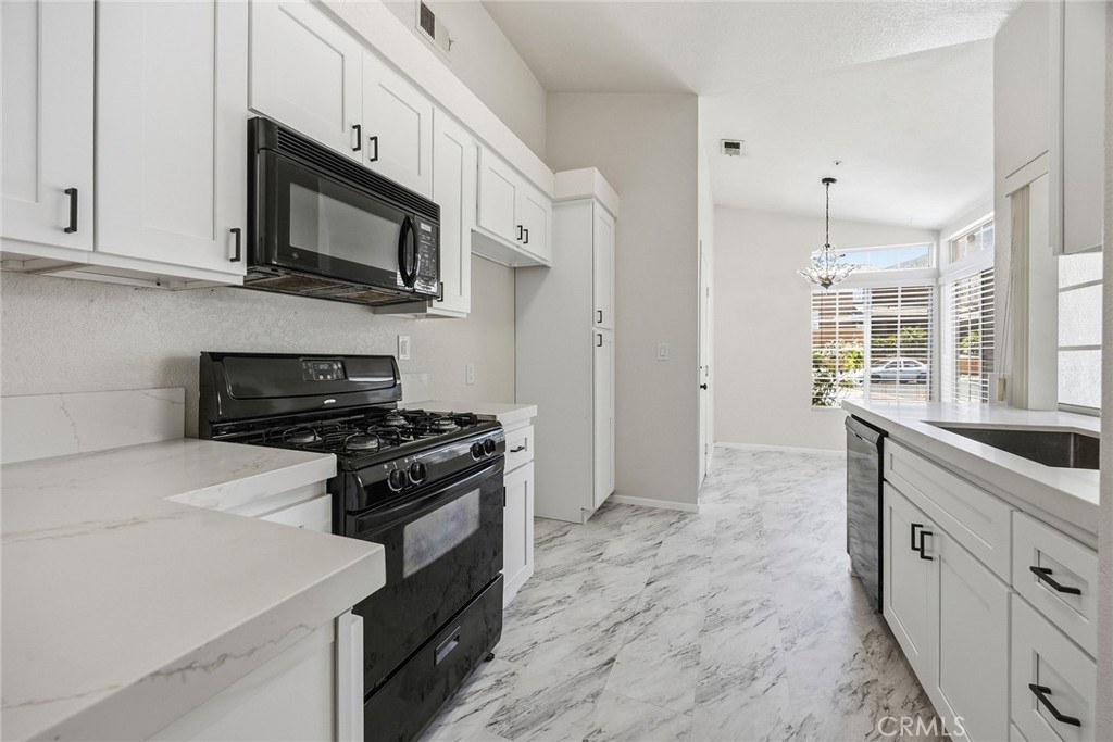 15516 Carrera Property Photo 2