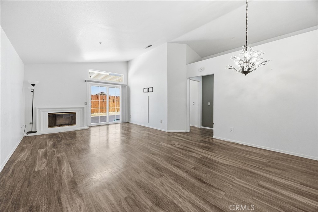 15516 Carrera Property Photo 4