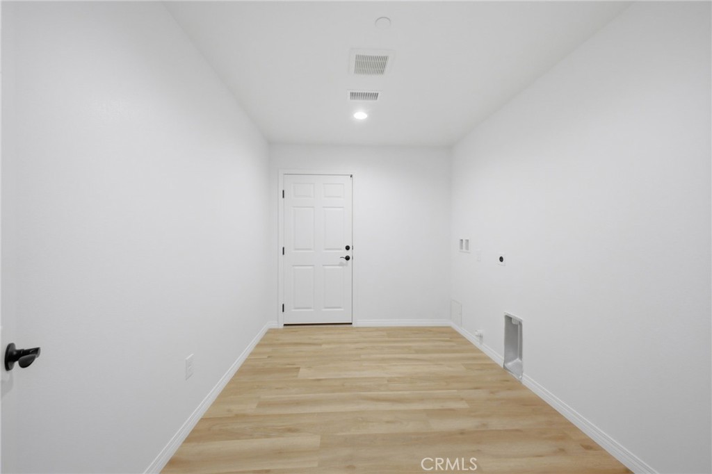 14685 Apple Valley Road Property Photo 19