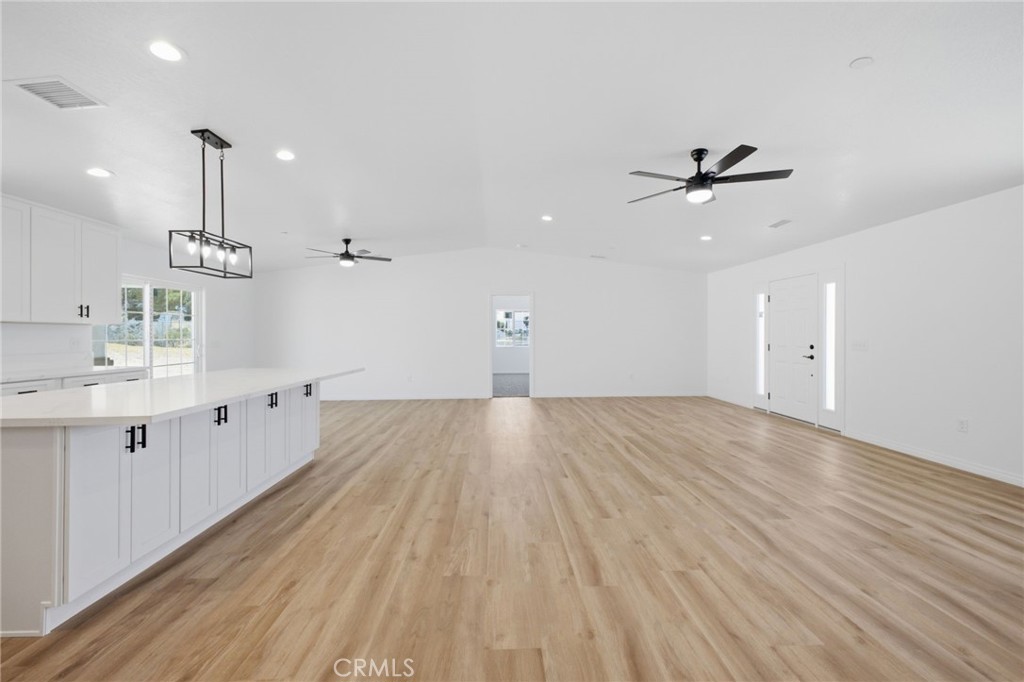 14685 Apple Valley Road Property Photo 37