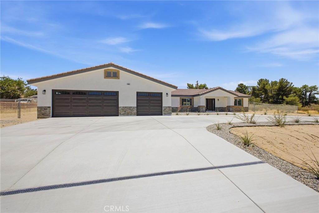 14685 Apple Valley Road Property Photo 54
