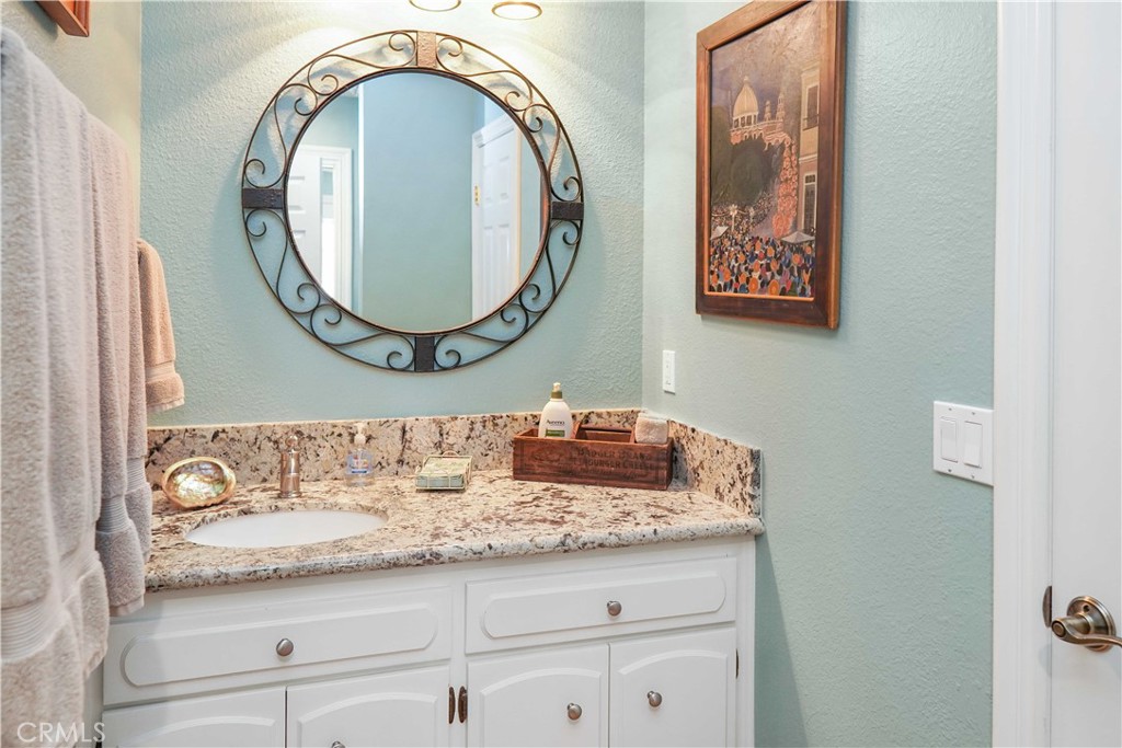 5071 Summit Property Photo 34