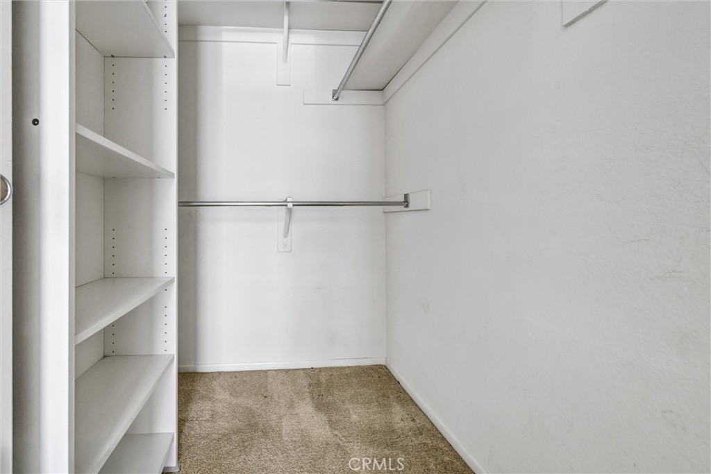 360 Villa Point Drive Property Photo 22