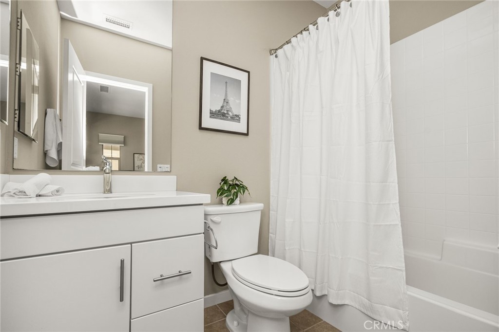 111 Tallowood Property Photo 40
