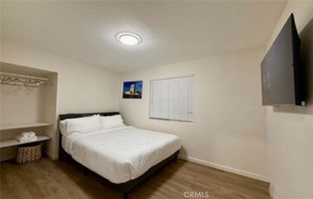 9870 Petunia B Property Photo 5