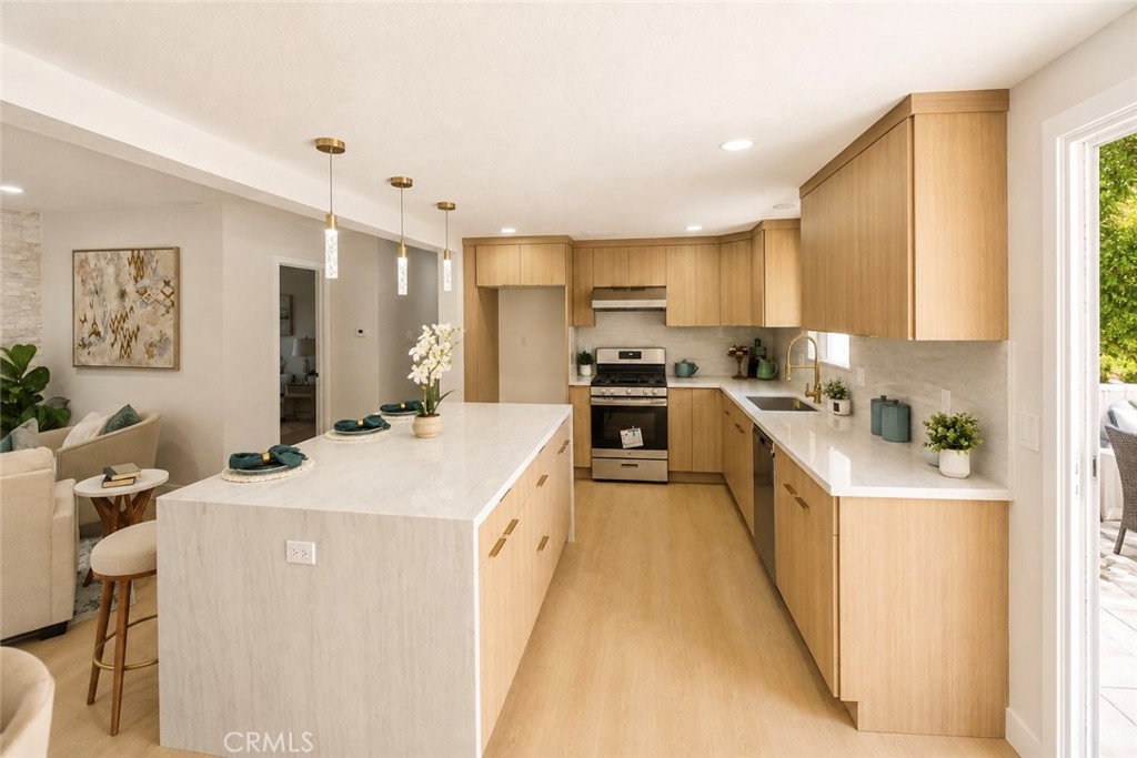 12432 Pine Property Photo 3