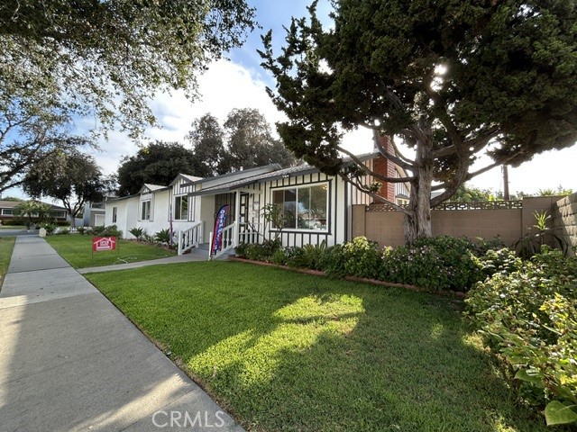 1922 Meriday Property Photo 2