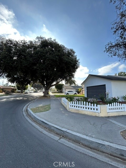 1922 Meriday Property Photo 3