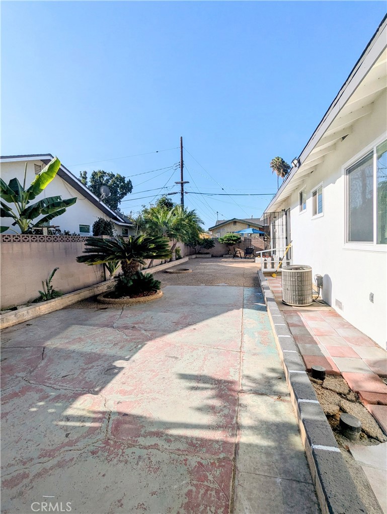 1922 Meriday Property Photo 30