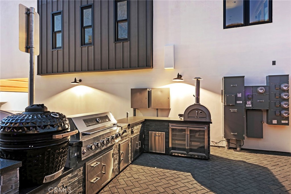 20462 Santa Ana Ave H Property Photo 23