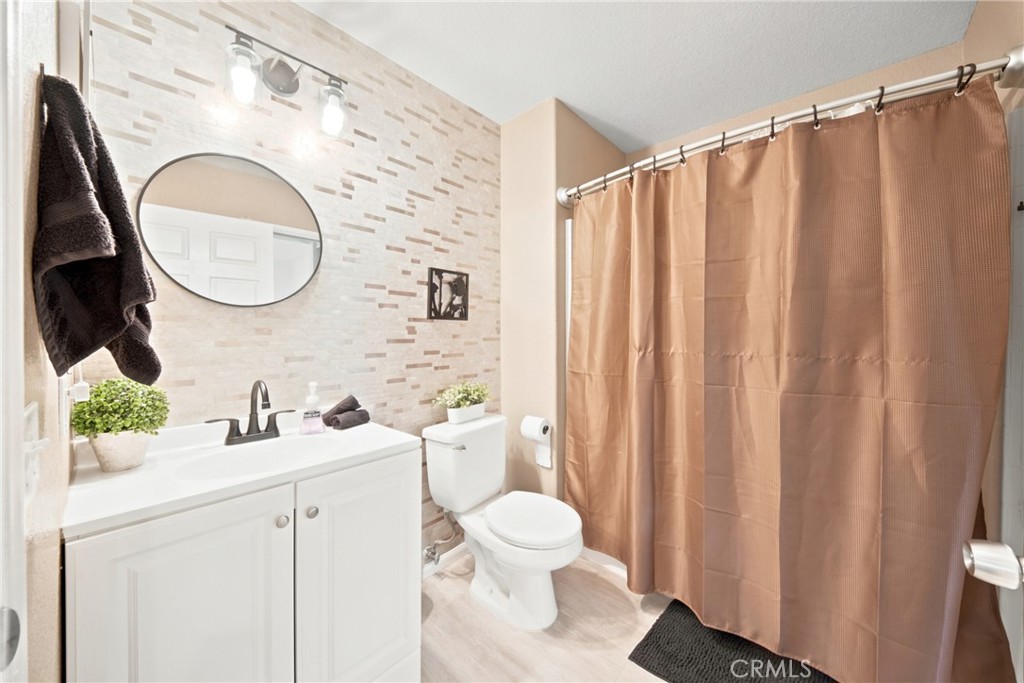 138 Via Contento Property Photo 24