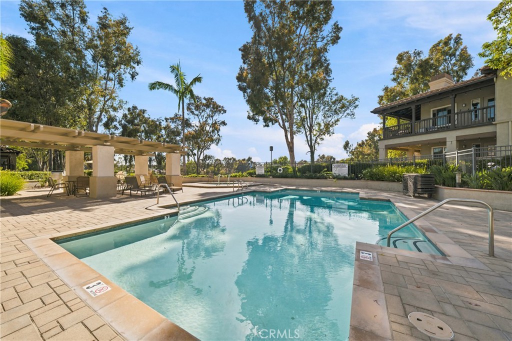 138 Via Contento Property Photo 40