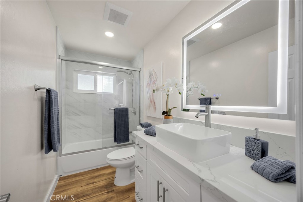 1012 Maertin Lane Property Photo 22