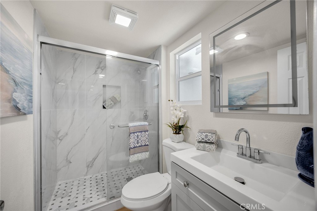 1012 Maertin Lane Property Photo 27