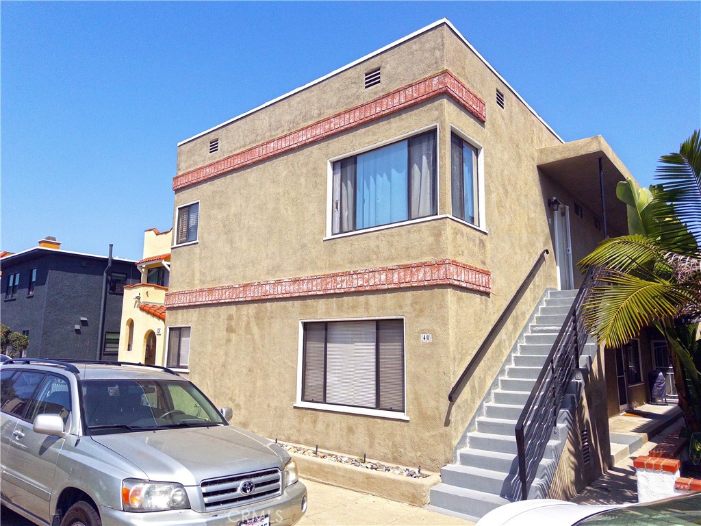 40 Ximeno Property Photo 4