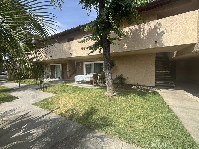 100 E Ash Property Photo 11