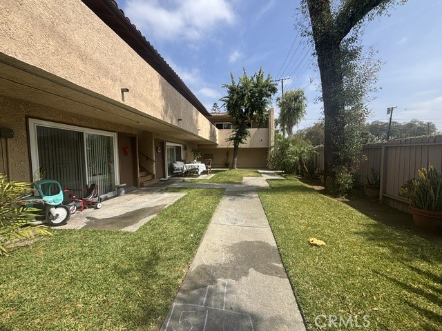 100 E Ash Property Photo 14