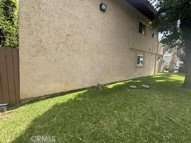 100 E Ash Property Photo 16