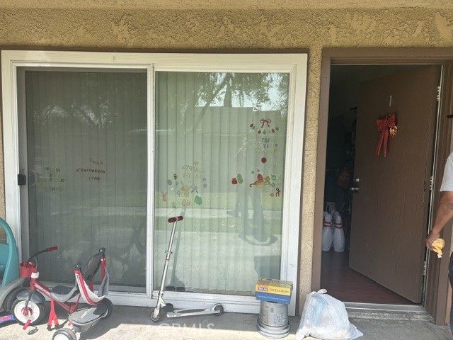 100 E Ash Property Photo 18
