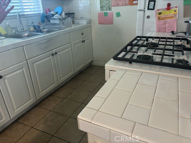 100 E Ash Property Photo 19