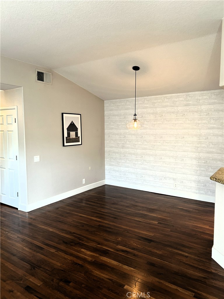 8070 E Goldenrod Property Photo 11