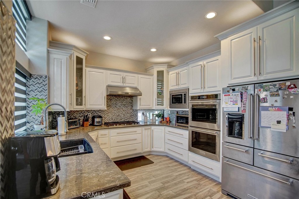 1594 Dominguez Ranch Property Photo 9