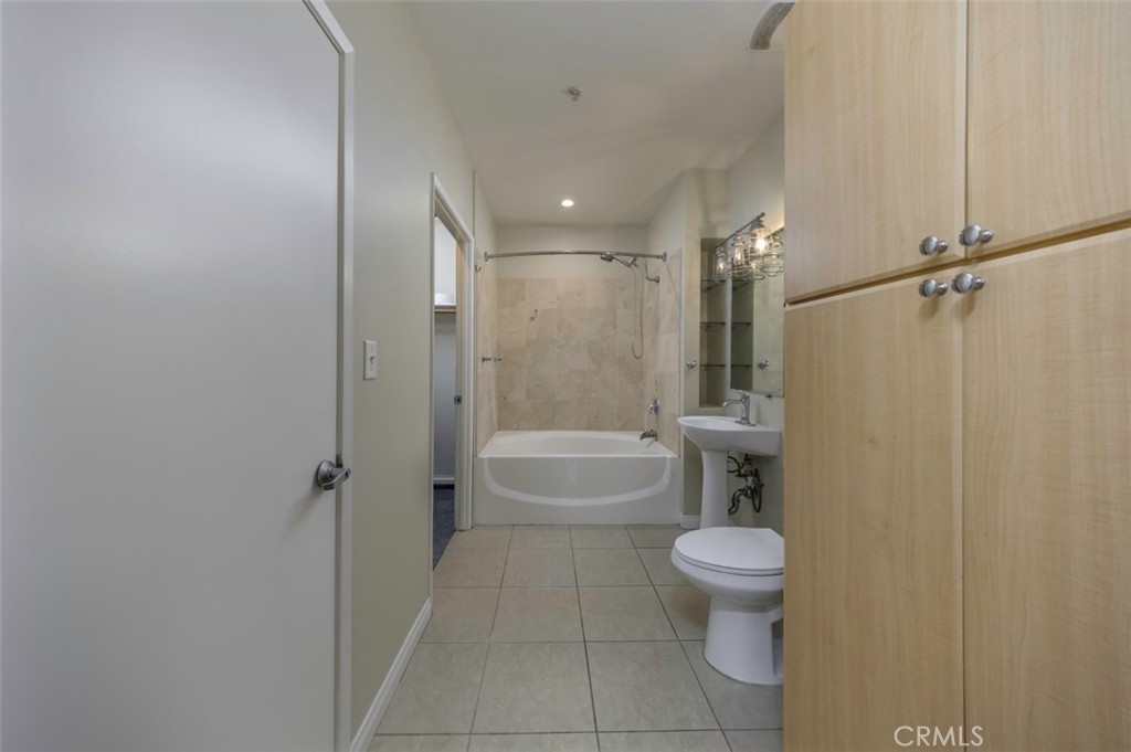 388 E Ocean Boulevard 501 Property Photo 19