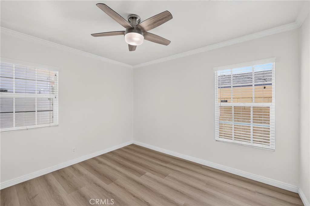 12413 Firestone Blvd Property Photo 12