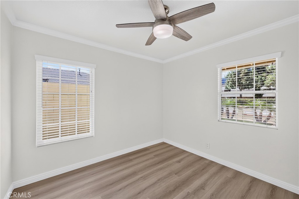12413 Firestone Blvd Property Photo 13